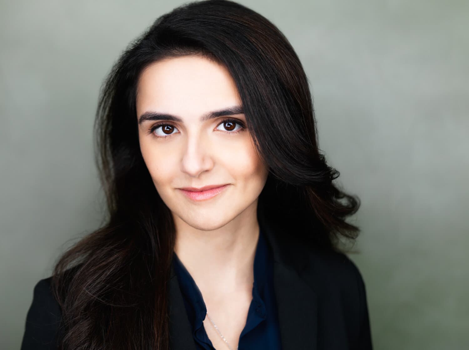 leah khambata actor