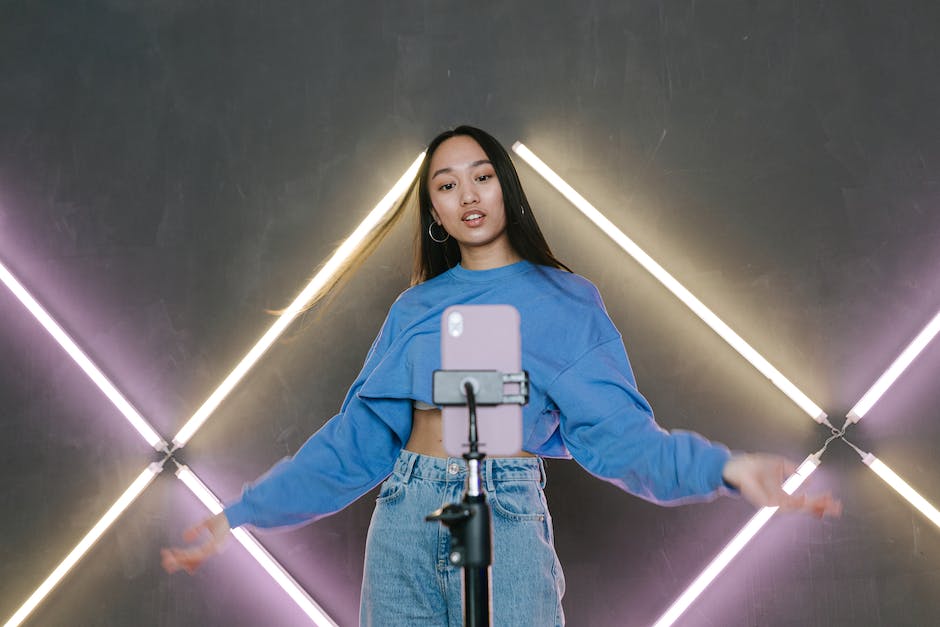 how an instagram influencer earned