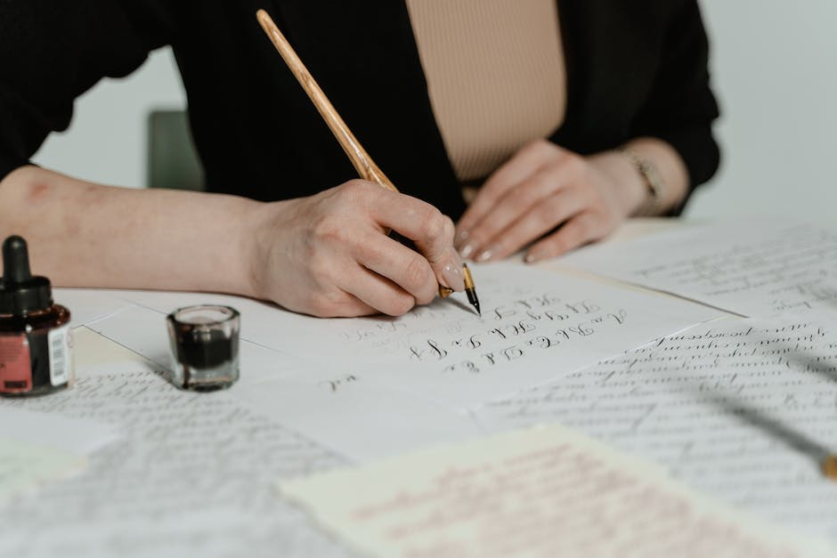 how much does it cost to write a movie script