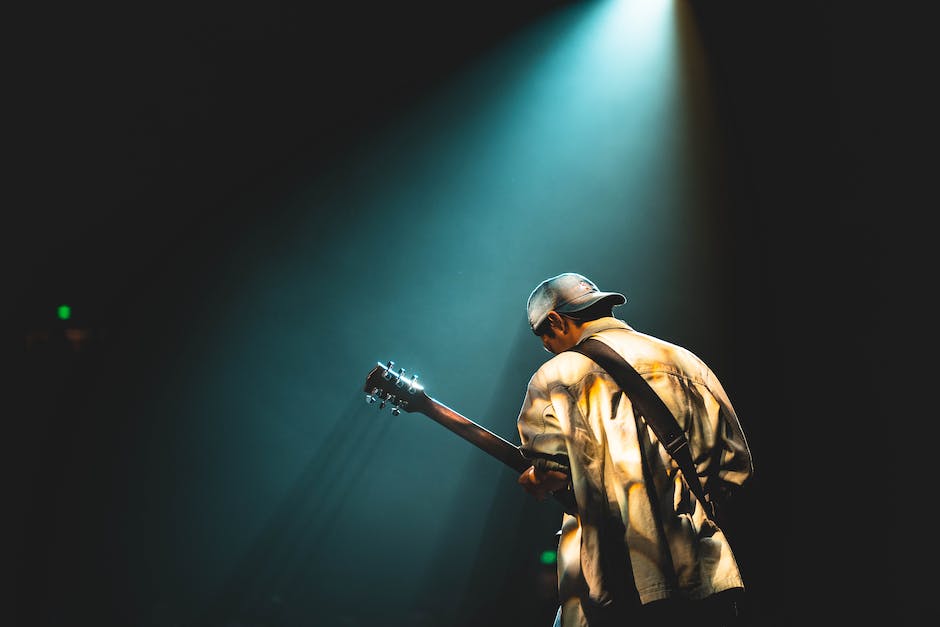 how to improve your rhythm guitar playing