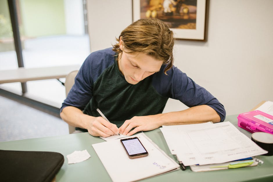 how to write a f in script