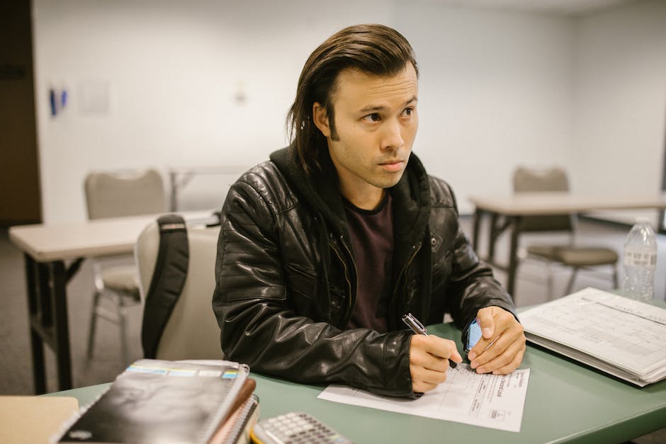 how to write a script easy