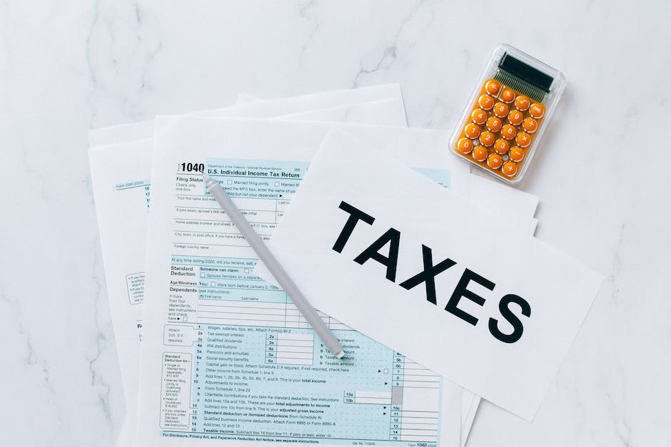 how is hollywood accounting legal