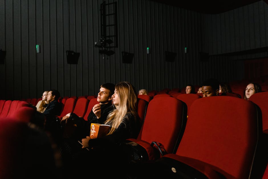how is it used in entertainment to make cartoon movies