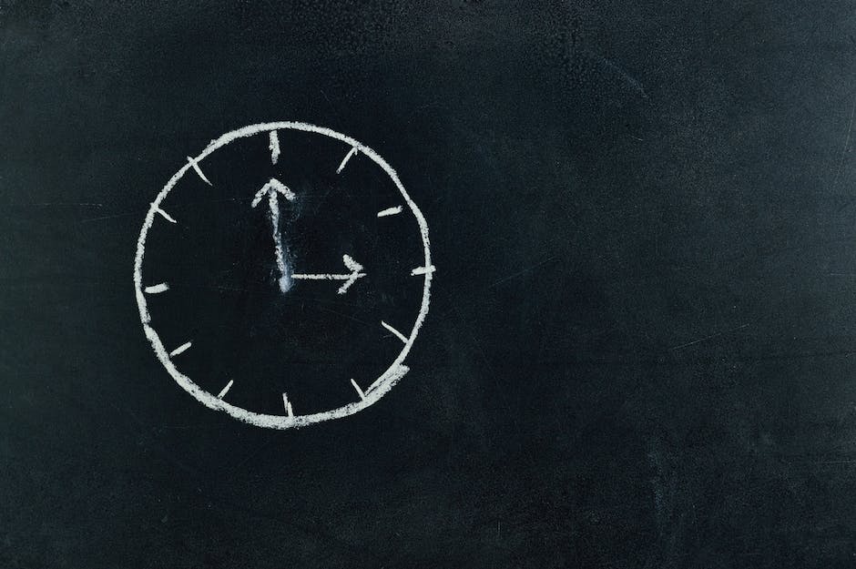 how many hours a day do actors film