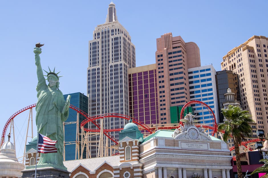 how much is parking at hollywood casino amphitheatre