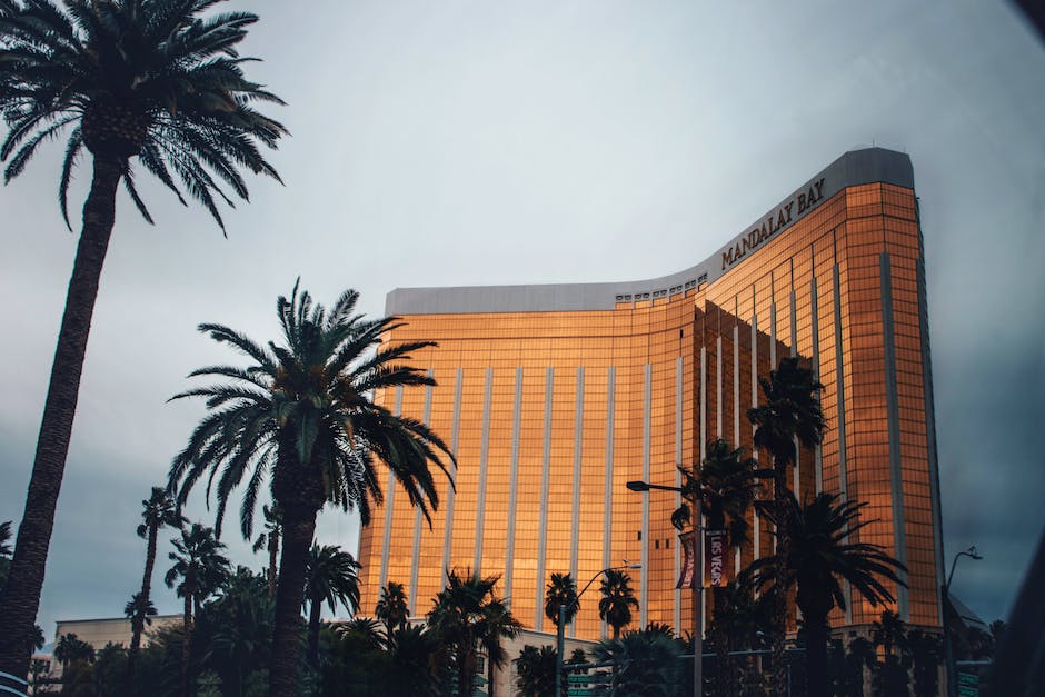 how much is the epic buffet at hollywood casino