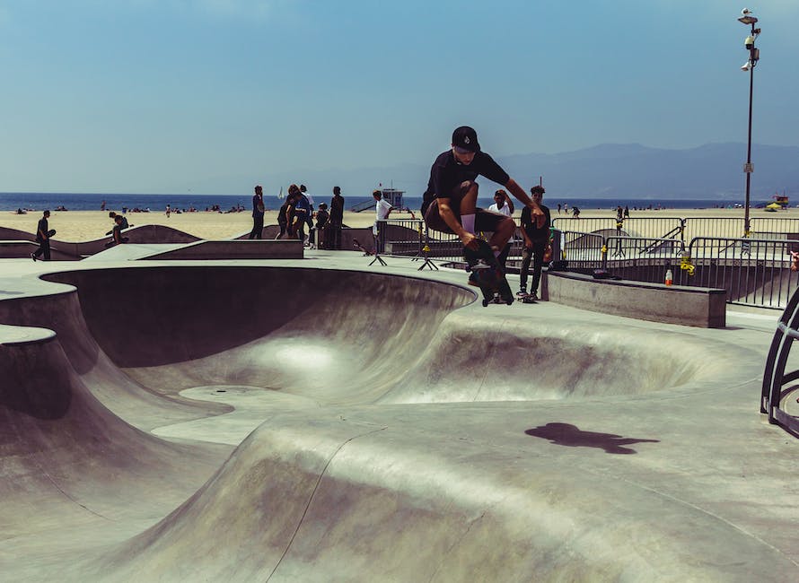 how to get from monterey to los angeles